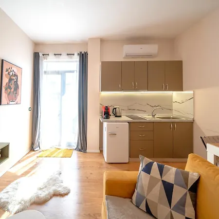 아파트 Colorful Comfy *